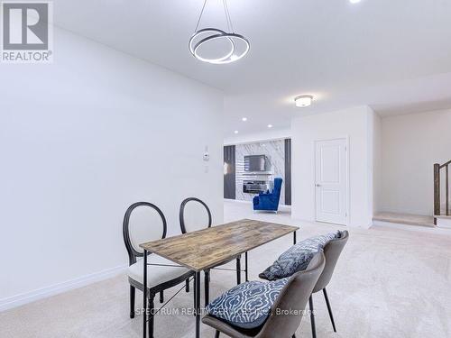 44 Dennis Avenue, Brantford, ON - Indoor Photo Showing Other Room