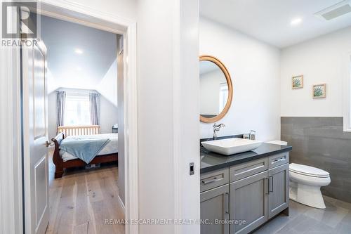 16 Whiting Drive, Brant, ON - Indoor Photo Showing Bathroom