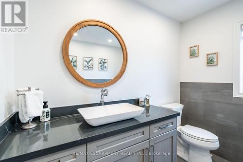16 Whiting Drive, Brant, ON - Indoor Photo Showing Bathroom