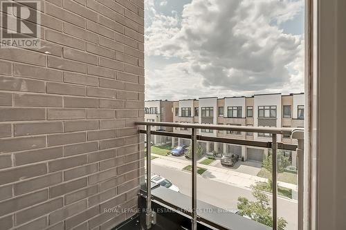 218 Huguenot Road, Oakville, ON -  Photo Showing Other Room