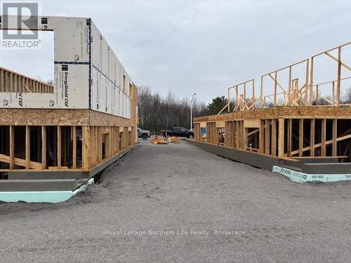 28 Meadow Wood Court, North Bay (Ferris), ON - Outdoor With Exterior