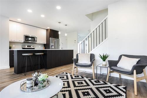 27 Barnes Avenue, Winnipeg, MB - Indoor