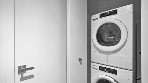 Laundry - 2305-1160 Rue Mackay, Montréal (Ville-Marie), QC - Indoor Photo Showing Laundry Room