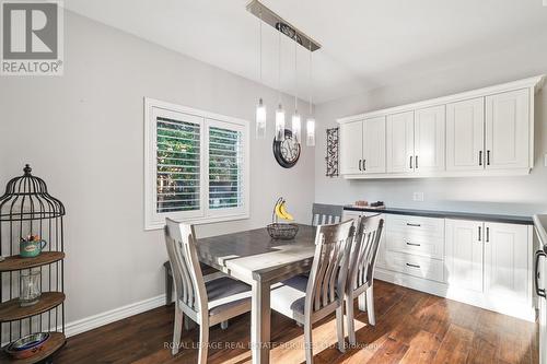 1091 Forestvale Drive, Burlington, ON - Indoor Photo Showing Dining Room