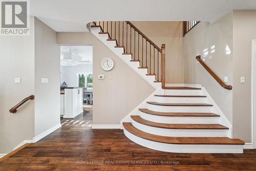 1091 Forestvale Drive, Burlington, ON - Indoor Photo Showing Other Room