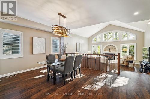 1091 Forestvale Drive, Burlington, ON - Indoor Photo Showing Dining Room