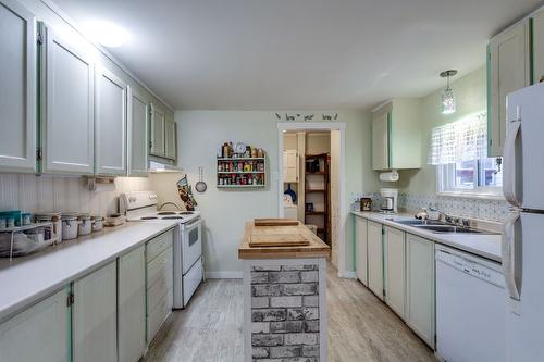 233-1999 Highway 97, West Kelowna, BC 