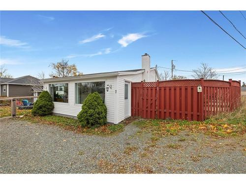 1 Macull Lane, Logy Bay, NL 