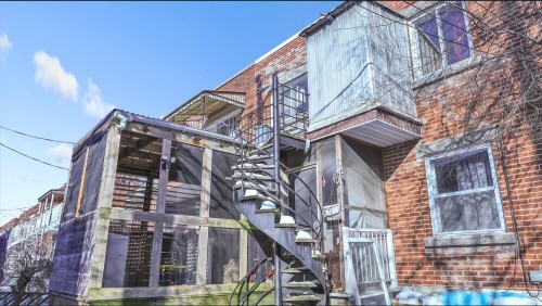 Back of Structure - 3902 Av. De Repentigny, Montréal (Mercier/Hochelaga-Maisonneuve), QC - Outdoor