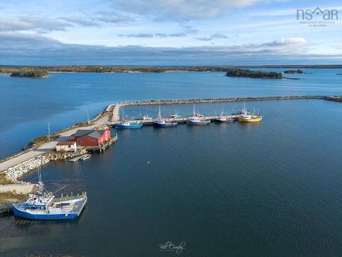 132 Hall Street, Lockeport, NS 