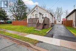 25 ALMOND STREET  Welland (Welland Downtown), ON L3B 3P6