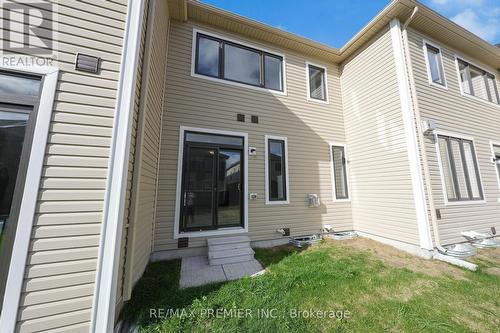 16 Prudhoe Terrace, Barrie, ON - Outdoor With Exterior