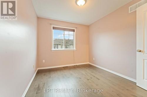 213 Idlewild Private, Ottawa, ON - Indoor Photo Showing Other Room