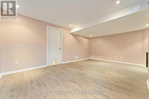 213 Idlewild Private, Ottawa, ON - Indoor Photo Showing Other Room