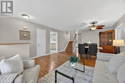 1 Draper Crescent, Barrie (Painswick North), ON - Indoor Photo Showing Living Room