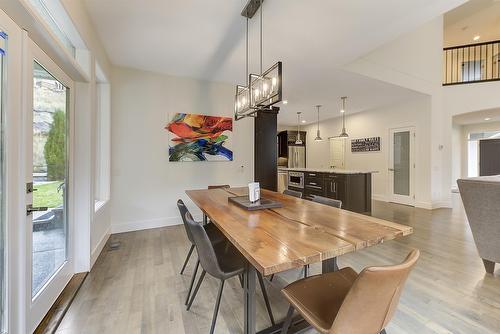 152 Lost Creek Court, Kelowna, BC - Indoor Photo Showing Dining Room