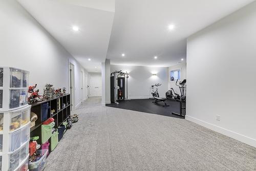 152 Lost Creek Court, Kelowna, BC - Indoor Photo Showing Other Room