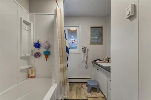 3600 37 Avenue, Vernon, BC - Indoor