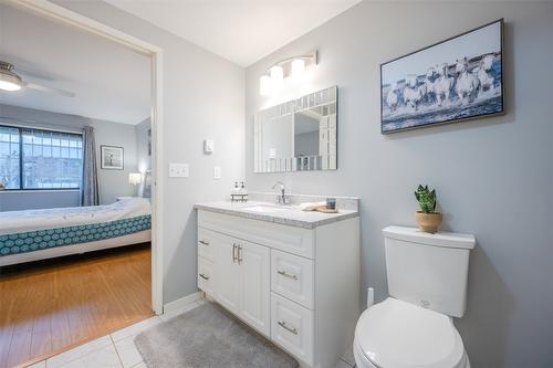 103-1820 Atkinson Street, Penticton, BC - Indoor Photo Showing Bathroom