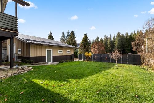 1629 Ainsworth Avenue, Riondel, BC - Outdoor