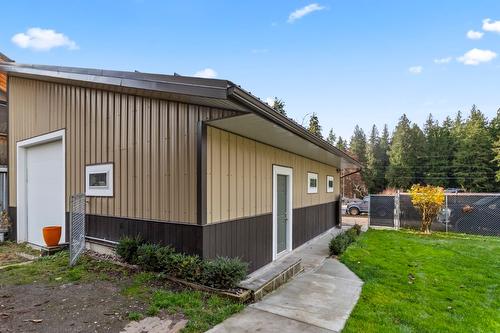 1629 Ainsworth Avenue, Riondel, BC - Outdoor