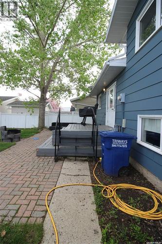 622 9Th Street W, Shaunavon, SK - Outdoor