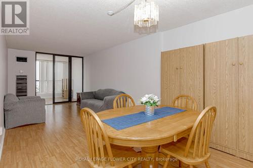 910 - 8 Silverbell Grove, Toronto, ON - Indoor Photo Showing Dining Room