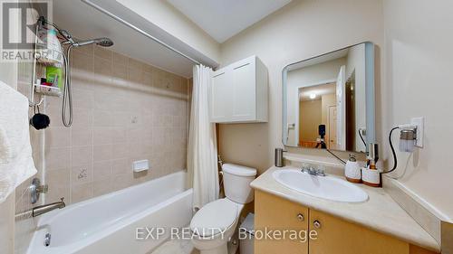 96 Conn Smythe Drive, Toronto, ON - Indoor Photo Showing Bathroom