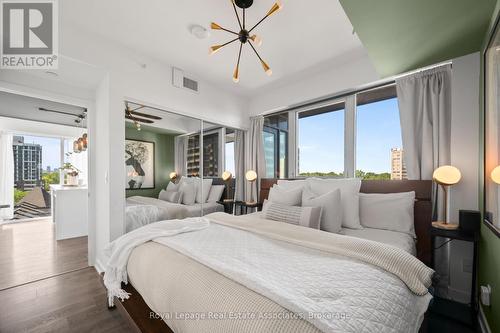 602 - 370 Martha Street, Burlington, ON - Indoor Photo Showing Bedroom