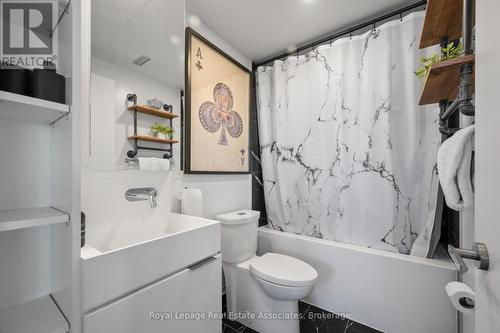 602 - 370 Martha Street, Burlington, ON - Indoor Photo Showing Bathroom