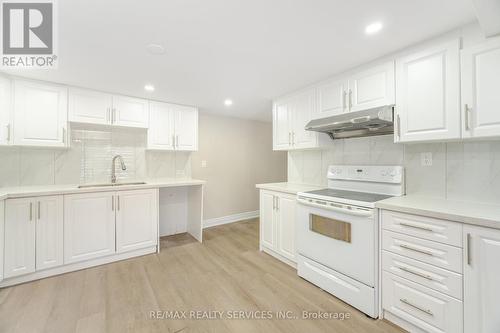 12270 Fourth Line, Milton, ON - Indoor Photo Showing Kitchen