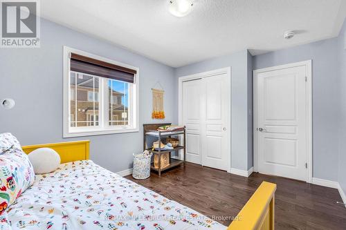235 Bellagio Avenue, Hamilton, ON - Indoor Photo Showing Bedroom