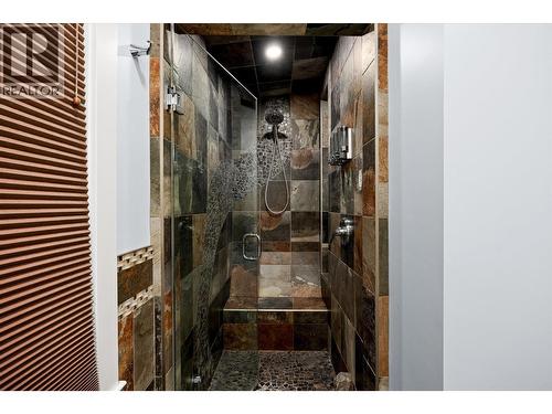 12313 Kalavista Drive, Coldstream, BC - Indoor Photo Showing Bathroom