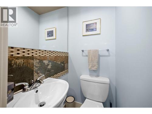 12313 Kalavista Drive, Coldstream, BC - Indoor Photo Showing Bathroom