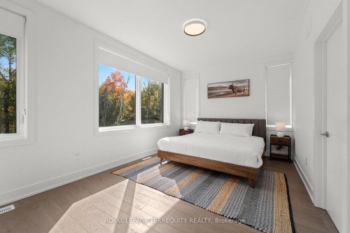 43 Rockmount Crescent, Gravenhurst, ON - Indoor Photo Showing Bedroom