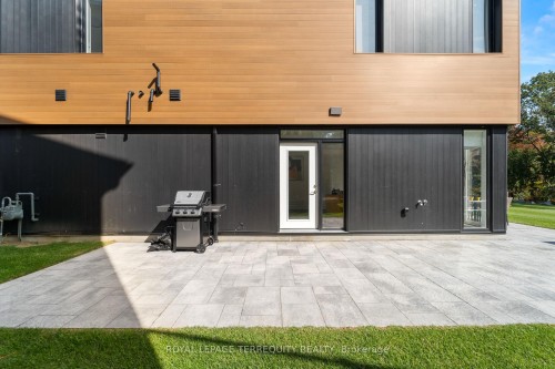 43 Rockmount Crescent, Gravenhurst, ON - Outdoor With Exterior