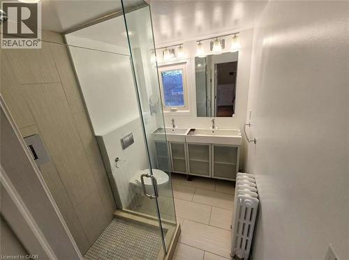 1568 Cawthra Court, Mississauga, ON - Indoor Photo Showing Bathroom