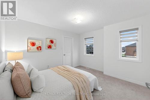 40 Wakefield Boulevard, Essa, ON - Indoor Photo Showing Bedroom