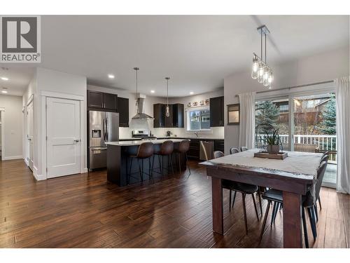 1140 23 Street Se, Salmon Arm, BC - Indoor