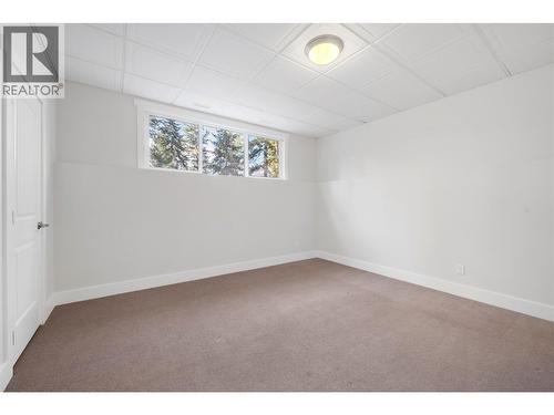 385 Riverwind Drive, Chase, BC - Indoor Photo Showing Other Room