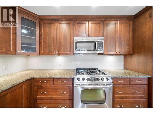 385 Riverwind Drive, Chase, BC - Indoor Photo Showing Kitchen