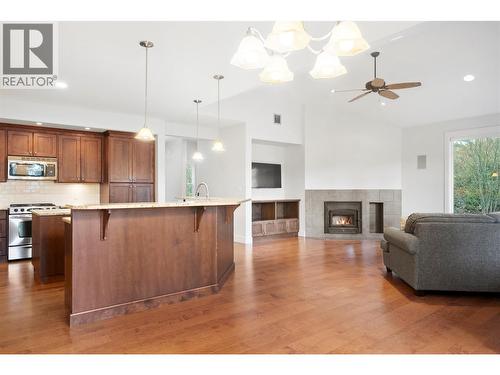 385 Riverwind Drive, Chase, BC - Indoor Photo Showing Kitchen With Fireplace With Upgraded Kitchen