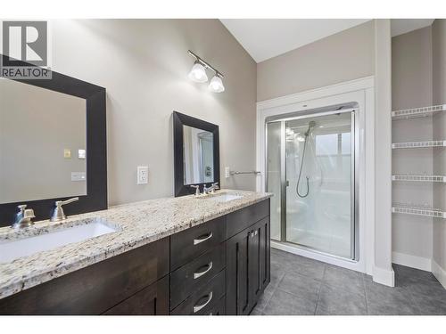 385 Riverwind Drive, Chase, BC - Indoor Photo Showing Bathroom
