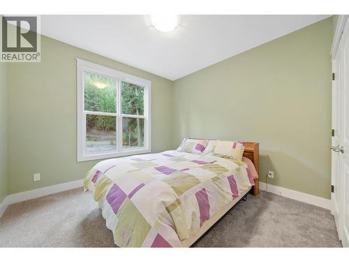 385 Riverwind Drive, Chase, BC - Indoor Photo Showing Bedroom