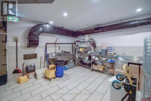 3830 Bloor Street W, Toronto, ON 