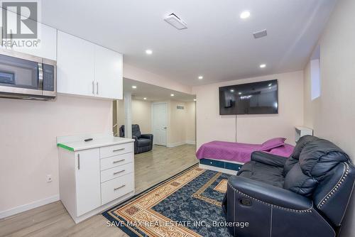 56 Witteveen Drive, Brantford, ON - Indoor