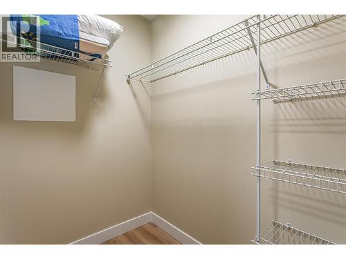 walk-in closet - 1099 Sunset Drive Unit# 230, Kelowna, BC - Indoor With Storage