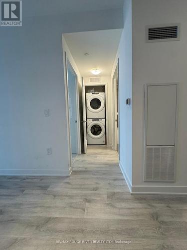 531 Se - 60 Princess Street, Toronto, ON - Indoor