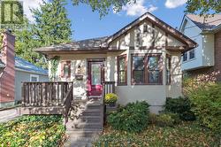 47 HILLCREST DRIVE  Guelph (St. George's), ON N1E 4W8