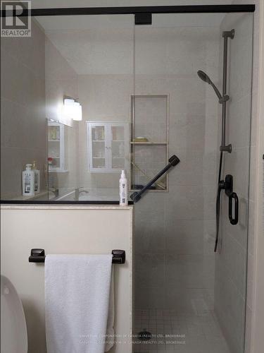 67 Foundry Street, Leamington, ON - Indoor Photo Showing Bathroom